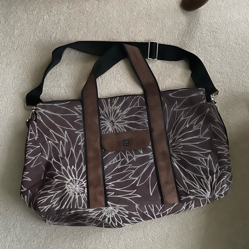 Brown tote bag